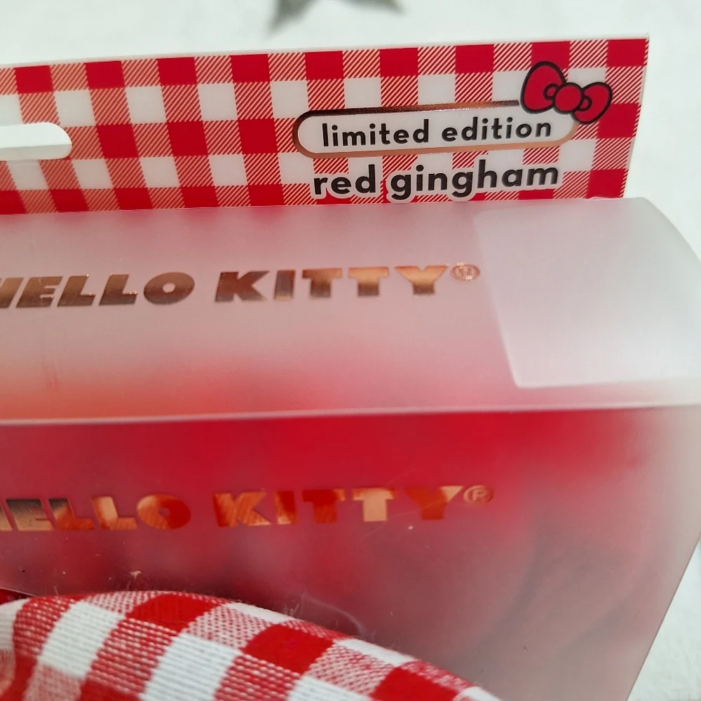 Creme Shop x Hello‎ Kitty RED GINGHAM PLUSH SPA HEADBAND *Limited Edition* - New